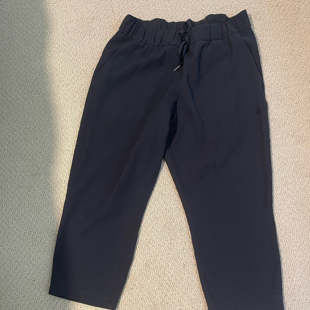 Lulu lemon on the fly crops